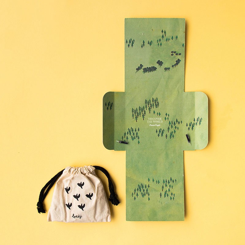 DISCOVER THE WORLD Pocket Puzzle